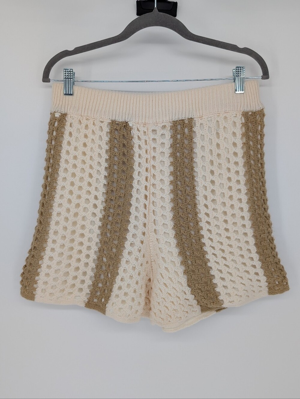 NWT Gilli Crochet Open-Knit Striped Shorts | Size L | Cream & Tan Boho Festival